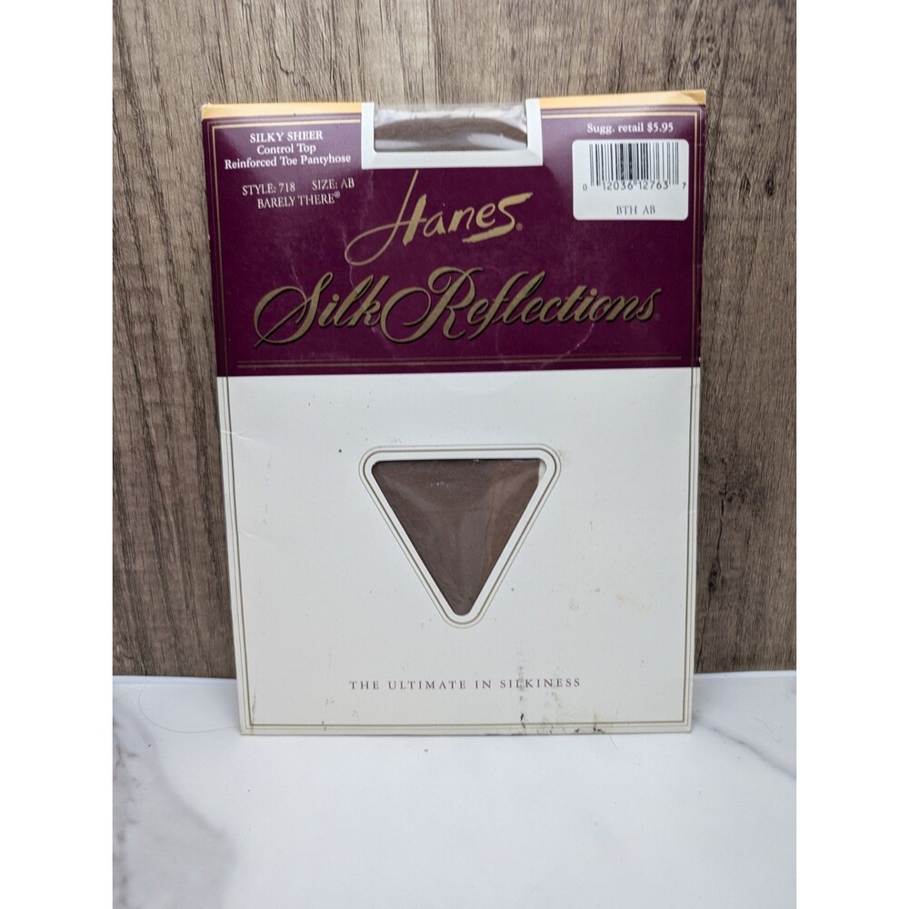 Vintage Hanes Silk Reflections Control Top Pantyhose Reinforced Toe 718 Taupe